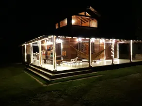 COUNTRY STYLE HOUSE ON THE BEACH - Image 2