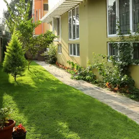 Holiday Homes - Image 5