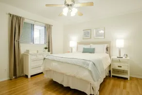 Soak Up the City from a Chic SoLa Retreat - Image 4