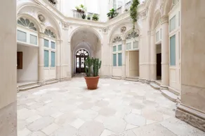 Historical House. Palazzo De Robert - Image 4