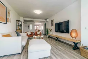 New 3 room apartment in a convenient location - Image 5