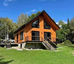 Lake Chalet (with Dock and Kayak) - Image 4