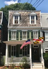 1879 Downtown Annapolis Home with Koi Ponds and Gardens - Image 2