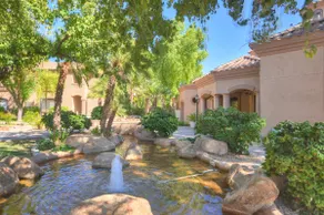Resort -Style in the heart of North Scottsdale - Image 4