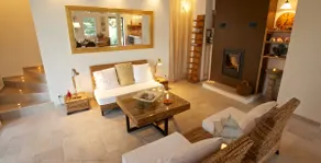 Beach Front Villa, Garden, Quiet Bay, Boat Mooring - Image 3