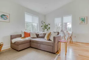 The Nest- Gated Property w/ Park views. Fast Wi-Fi - Image 2