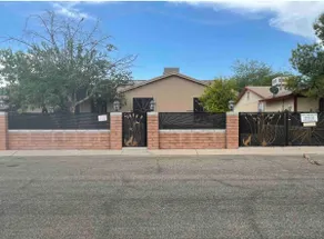 Nice 4 bedroom, 2bth with heated pool and patio - Image 4