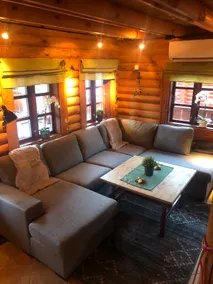 Cozy vacation home with views of mountains & lakes; in the middle of ski area - Image 2