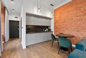 Crooked Tenement Deluxe Apartment 1 in the attic - Image 2