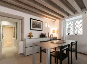 Palazzo Smith Valmarana - Image 2