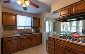 Beautiful Historic Home Near Downtown Phoenix - Image 5