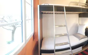 ❤️ Cité du Vin - 2 Private Air-Conditioned Rooms - Image 4