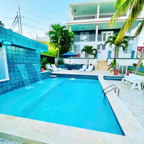 1 BDR /Heated Pool/ Close to Poblado and Beaches - Image 3