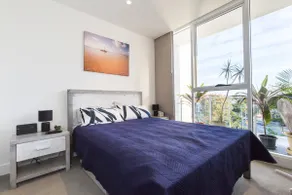 Modern | Stylish | Luxe ✭ 2BR in the ♡ of West End - Image 2