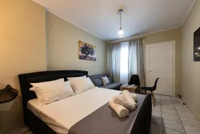 Olive House - Image 4