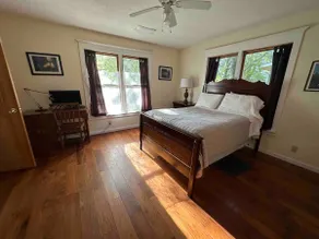Hidden Gem! Sunny, Relaxing, Two-Room Apartment - Image 2