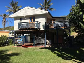 Fraser Island Holiday Home, Happy Valley, Qld. - Image 4