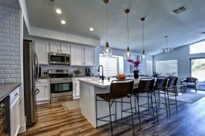 The Olive Branch: A Single Story Gem in Summerlin - Image 3