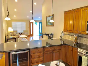 Hidden Gem at the heart of South Charlotte - Image 4