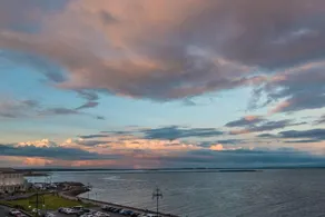 Deluxe 2 bedroom Sea View apartment in Salthill, Galway - Image 3