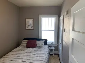 Entire house for fishing, hunting, or passing by! - Image 3