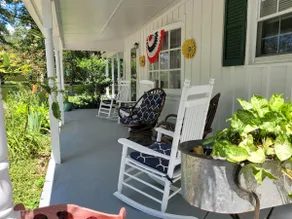 Colonial Retreat - Image 3