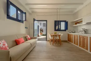 Sea Dream Luxury Home - Image 3