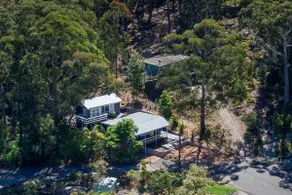 The Pavilion at Hyams Beach - Image 4