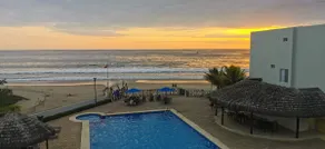Oceanfront penthouse - Manglaralto, Montañita - Image 3