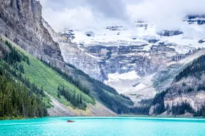 Quaint mountain getaway at Canmore Resort & Spa - Image 3