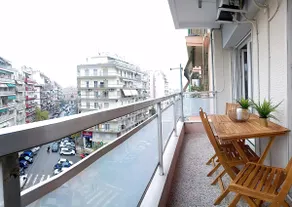 Royal deluxe Apt.(Debe) - Image 4