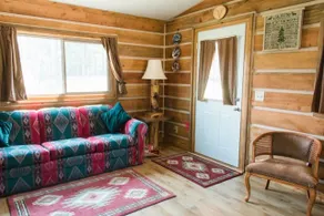 The Bears Den Dakota Dream B&B. Secluded, Close to Custer, Great Breakfast! - Image 3