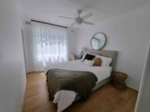 Glebe 1BR Gem | Walk to Broadway + Wi-Fi & Parking - Image 4