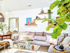 Peaceful Home, Steps to Downtown - Image 5