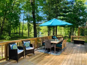 Pine Creek Cove 3 Bed 2 Bath Secluded, pond/creek! WiFi & Sat. Near Trails - Image 2