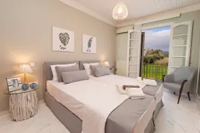 LIGHT SUITE | M house Suites - Image 3