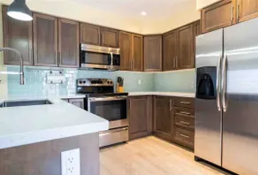 The Grey Beach House!! In the heart of Grand Bend - Image 4