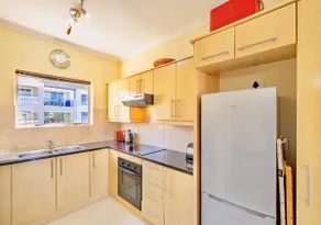 Bougain Villas Apartment - Image 4