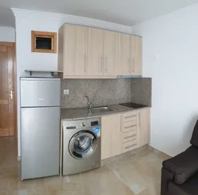 Arinaga Beach Apartment - Image 5