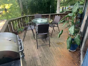 Treehouse TuckAway - House with Peaceful Proximity - Image 3