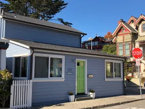 CAPITOLA PERFECT LOCATION! Steps 2 Beach/Shops - Image 2