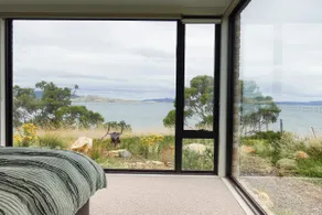 Waterfront 'Tupelo' with Sauna on Primrose Point - Image 4