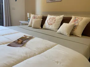 Apartamento La Marina con piscina y pequeña terraza - Image 5