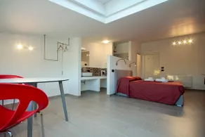 Superior Double Room with Kitchenette - Image 2