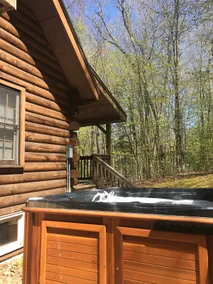 Log Cabin w/ Hot Tub & Fire Pit - Stratton/Mt Snow - Image 4