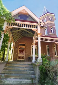 Wilmslow House - Image 5