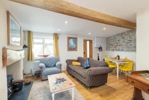 200 year old character cottage close to beach - Image 2