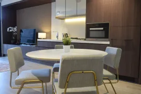 Luxurious Apt for Two 1 min from Chapel St - Parking - Image 3