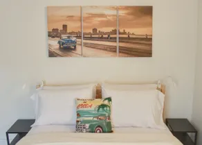 Havana Nights Guesthouse•Private Stay+Free Parking - Image 3