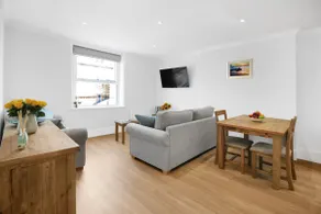 Macatsim Ocean Outlook ★ Sea Views ★ 3 Bed Flat ★ - Image 2